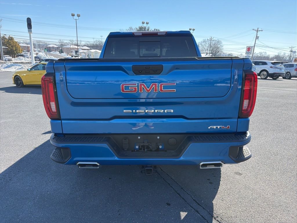 Used 2022 GMC Sierra 1500 AT4 w/ AT4 Preferred Package image 4