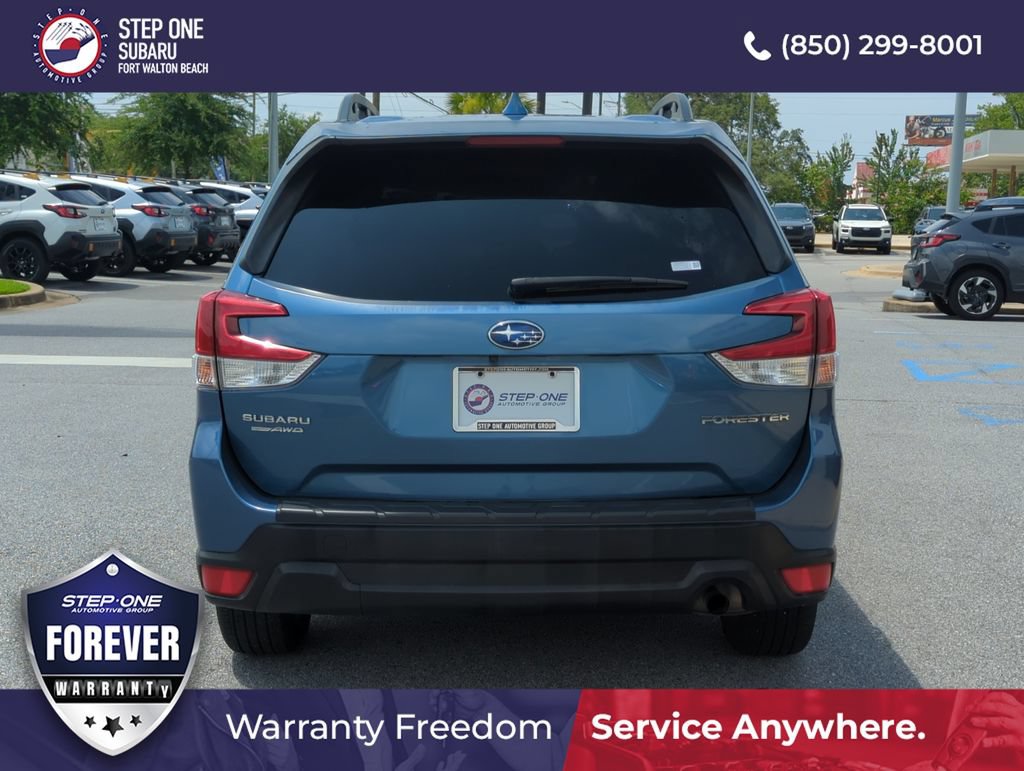 Used 2022 Subaru Forester Premium w/ Popular Package #2 AWD/4WD image 6