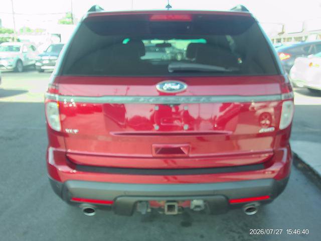 Used 2015 Ford Explorer XLT w/ Equipment Group 202A AWD/4WD image 4