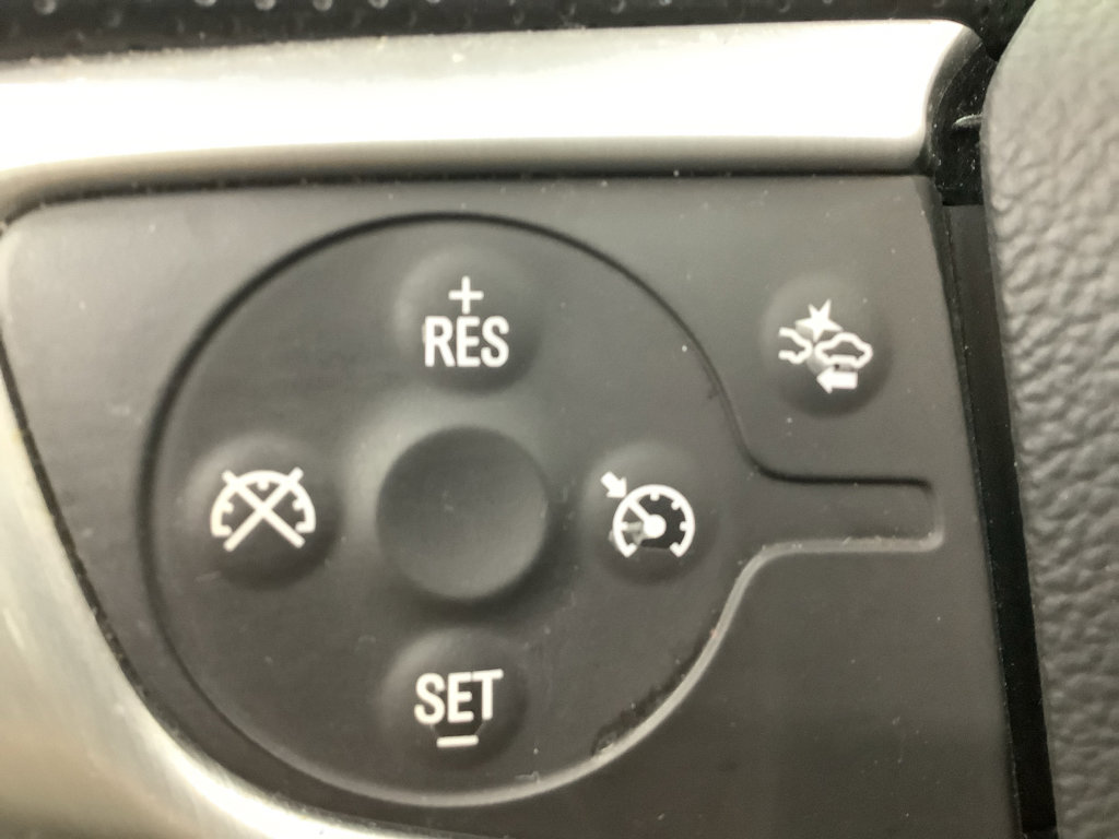 Used 2024 GMC Terrain SLE image 16