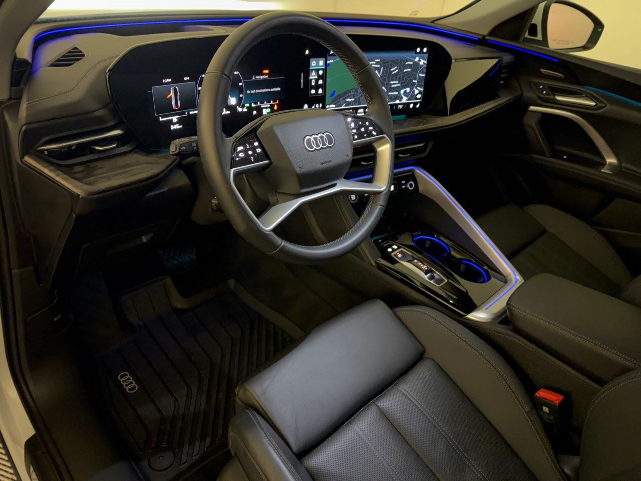 Certified 2025 Audi Q5 Premium w/ Premium Plus AWD/4WD image 4