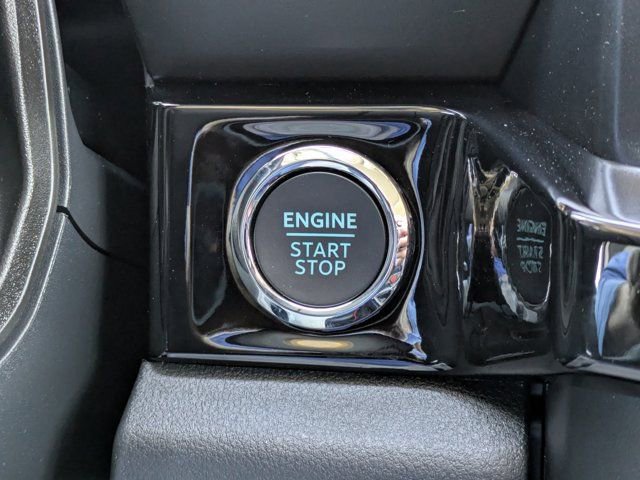 New 2026 Ford F250 Lariat w/ Black Appearance Package image 33