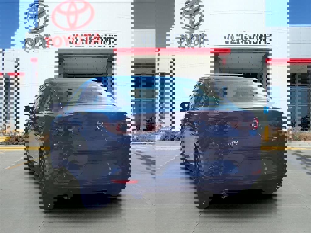 Used 2023 MAZDA MAZDA3 s image 5