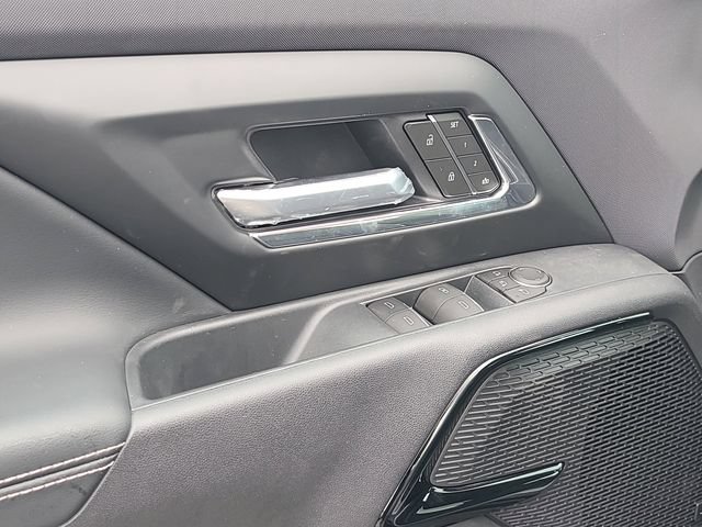 New 2026 Chevrolet Silverado EV LT w/ Plus Package AWD/4WD image 16