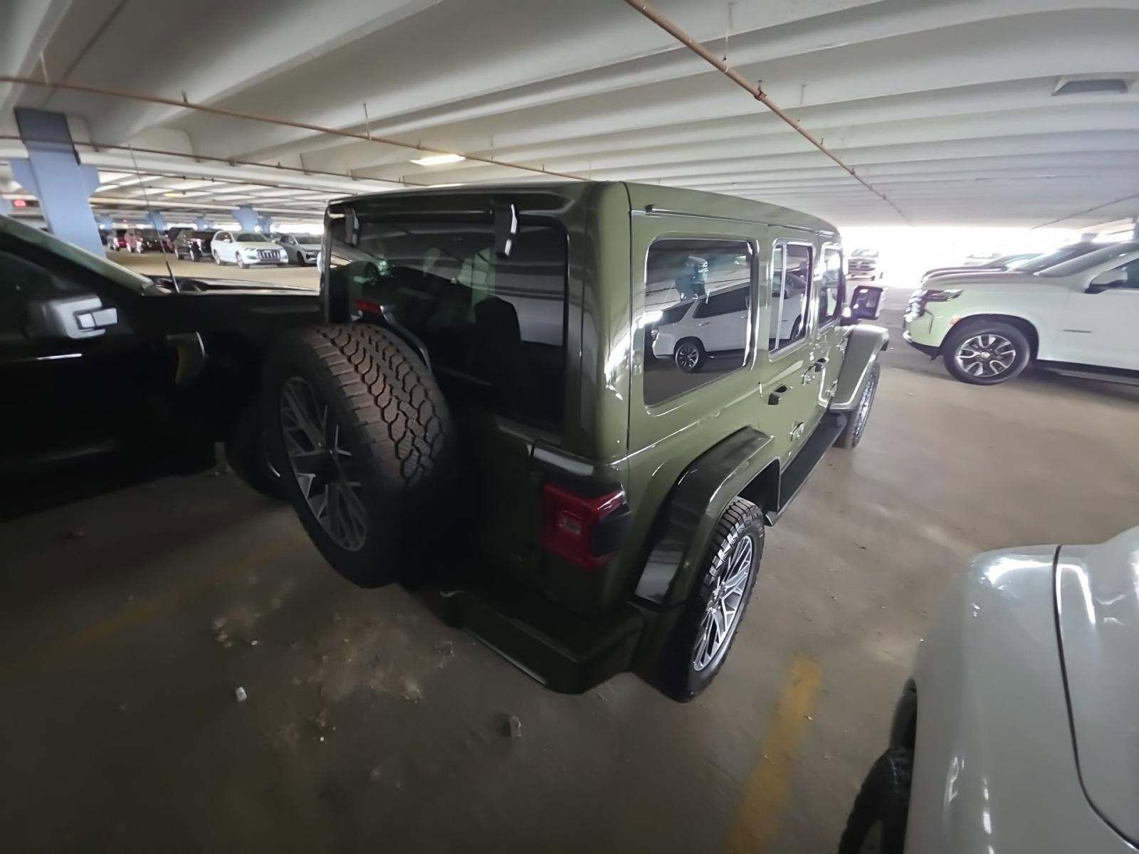Used 2024 Jeep Wrangler High Altitude image 4