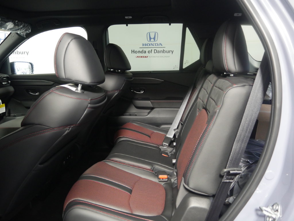 New 2026 Honda Pilot Black Edition image 13