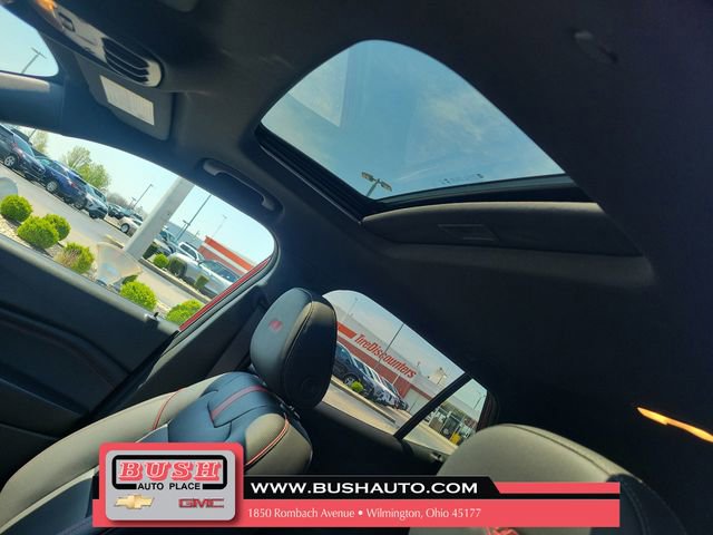 Used 2025 Chevrolet Trax RS w/ Sunroof Package image 20