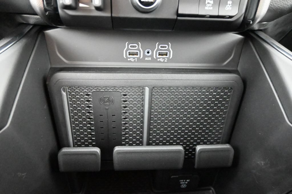 Used 2026 RAM 1500 Big Horn AWD/4WD image 34