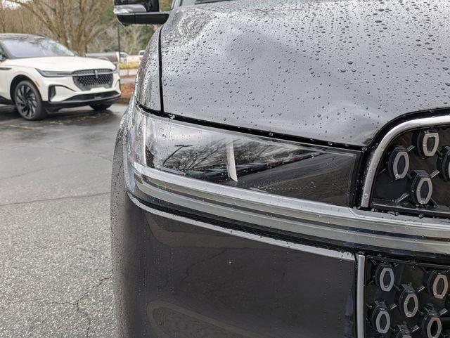 New 2026 Lincoln Navigator Reserve AWD/4WD image 10