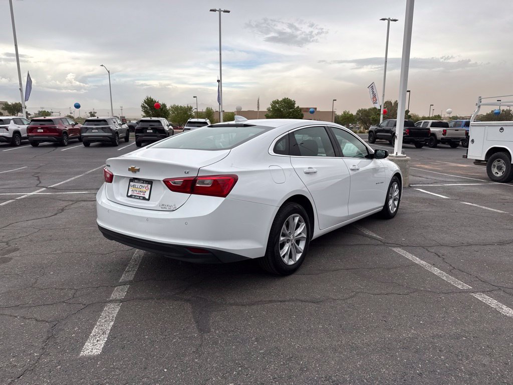 Certified 2025 Chevrolet Malibu LT FWD image 3