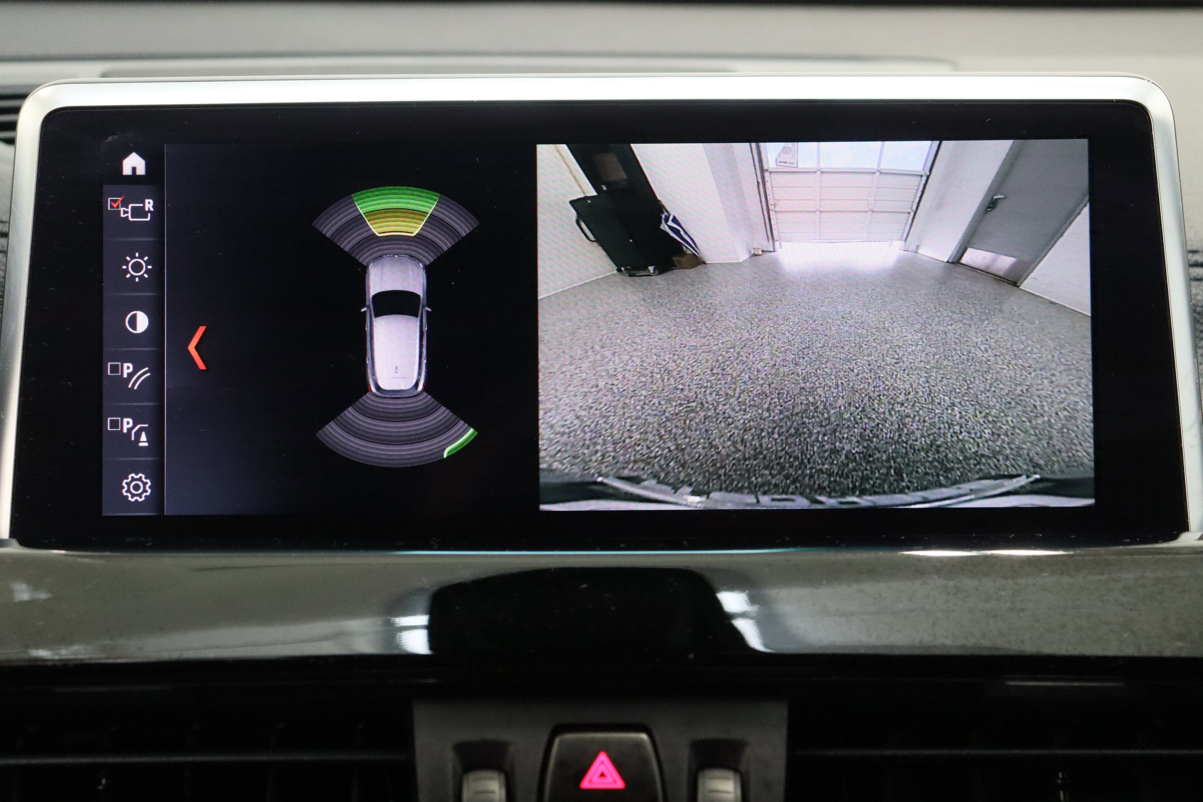 Used 2022 BMW X2 xDrive28i w/ Convenience Package AWD/4WD image 23