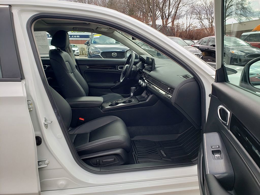 Used 2024 Honda Civic Touring image 19