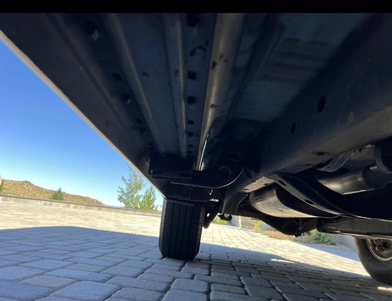 Used 1999 Toyota 4Runner SR5 AWD/4WD image 9