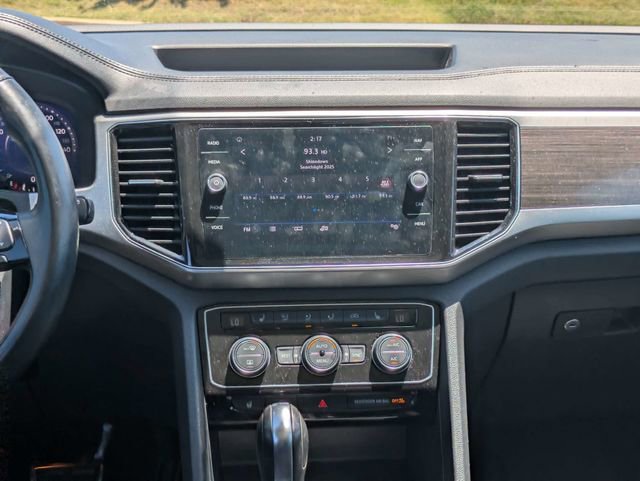 Used 2019 Volkswagen Atlas SEL R-Line FWD image 20