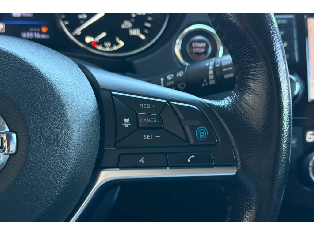 Used 2018 Nissan Rogue SL w/ Premium Package FWD image 29