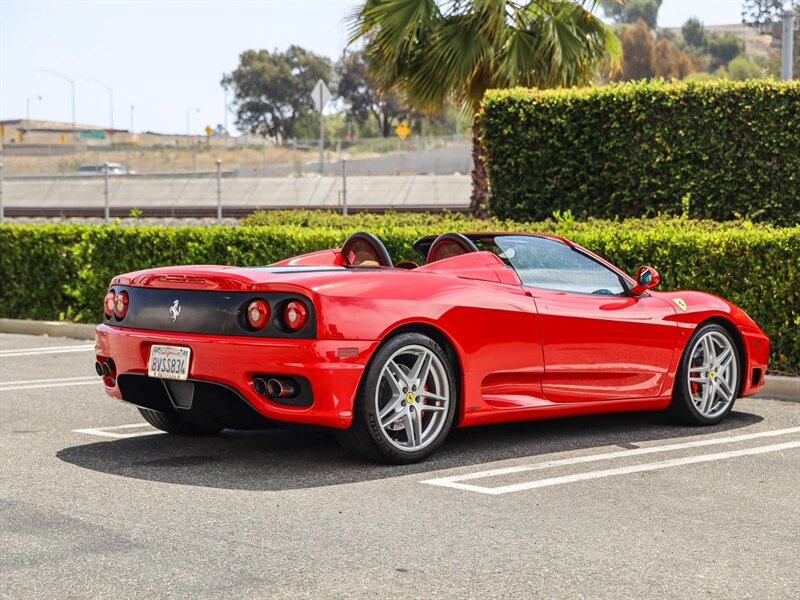 Used 2005 Ferrari 360 Spider RWD image 8