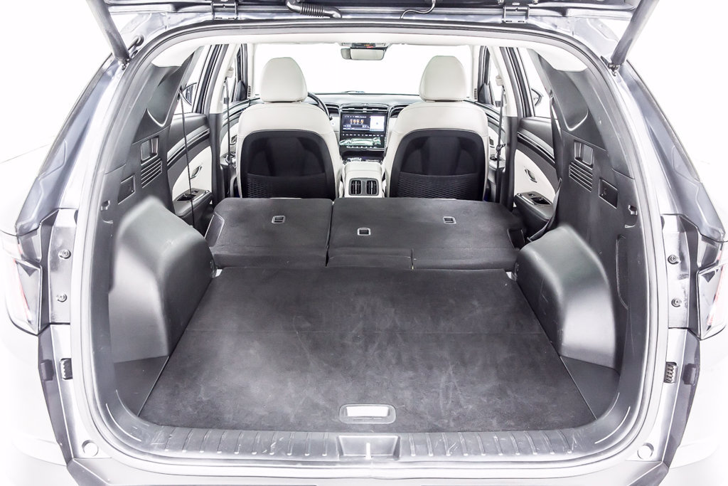 Used 2023 Hyundai Tucson Limited AWD/4WD image 34
