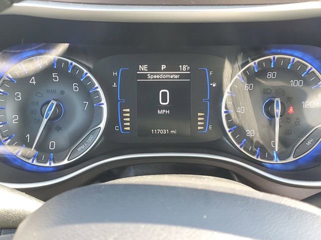 Used 2018 Chrysler Pacifica LX w/ Tire & Wheel Group image 19