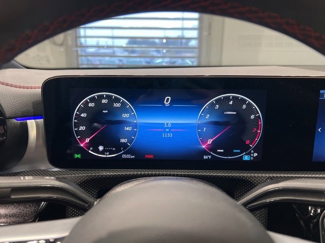 Used 2025 Mercedes-Benz CLA 250 4MATIC image 31