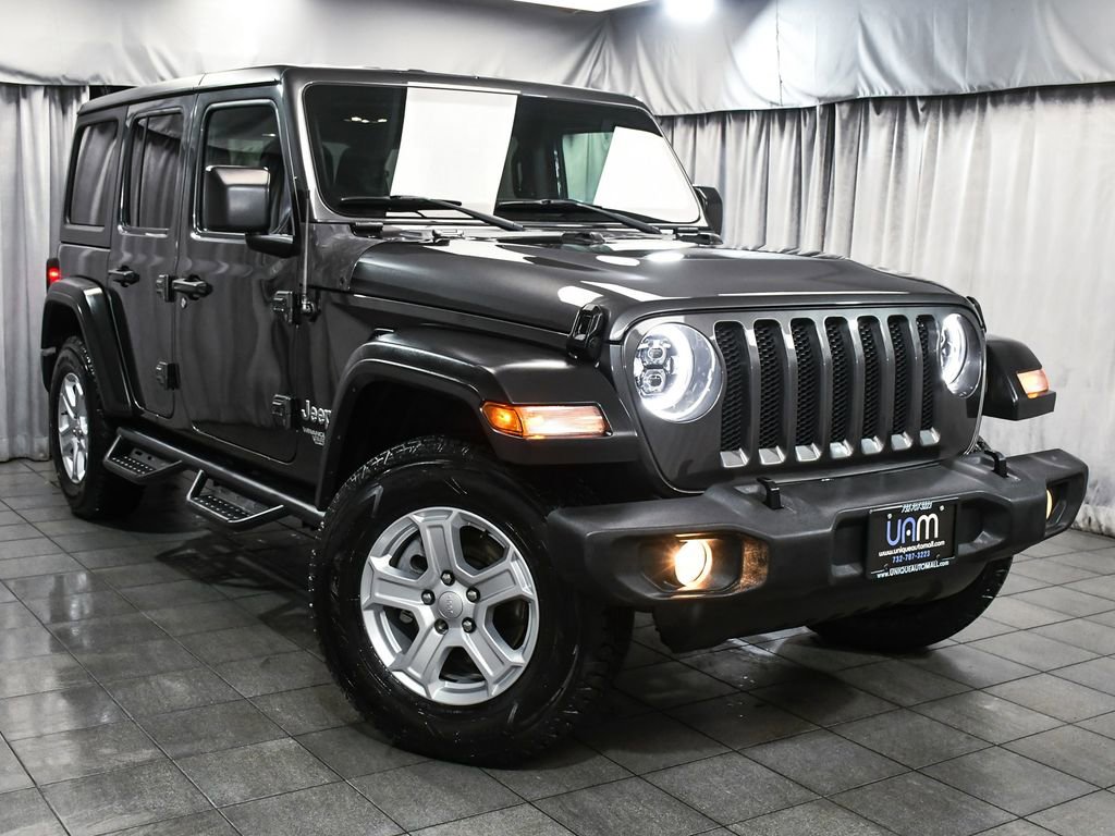 Used 2019 Jeep Wrangler Unlimited Sport S image 3