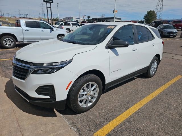 Certified 2024 Chevrolet Equinox LS w/ LS Convenience Package image 8