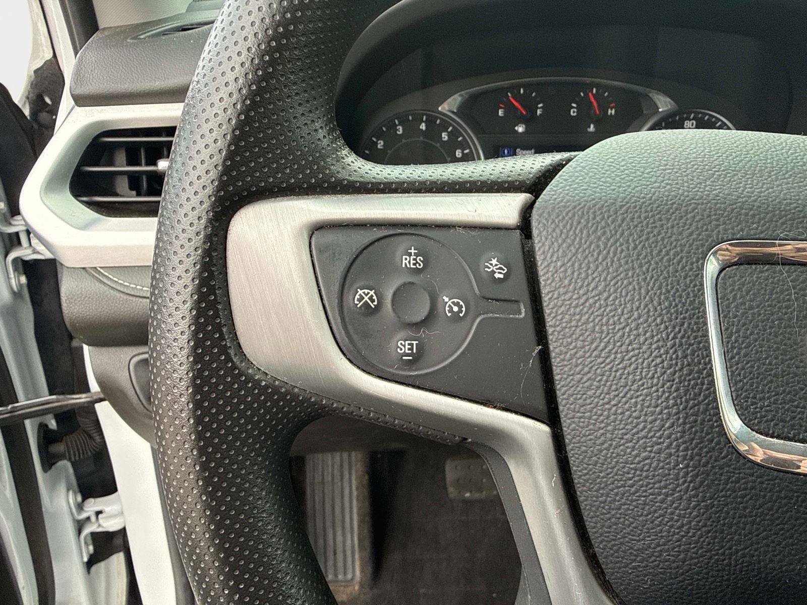 Used 2021 GMC Acadia SLE w/ Driver Convenience Package image 29