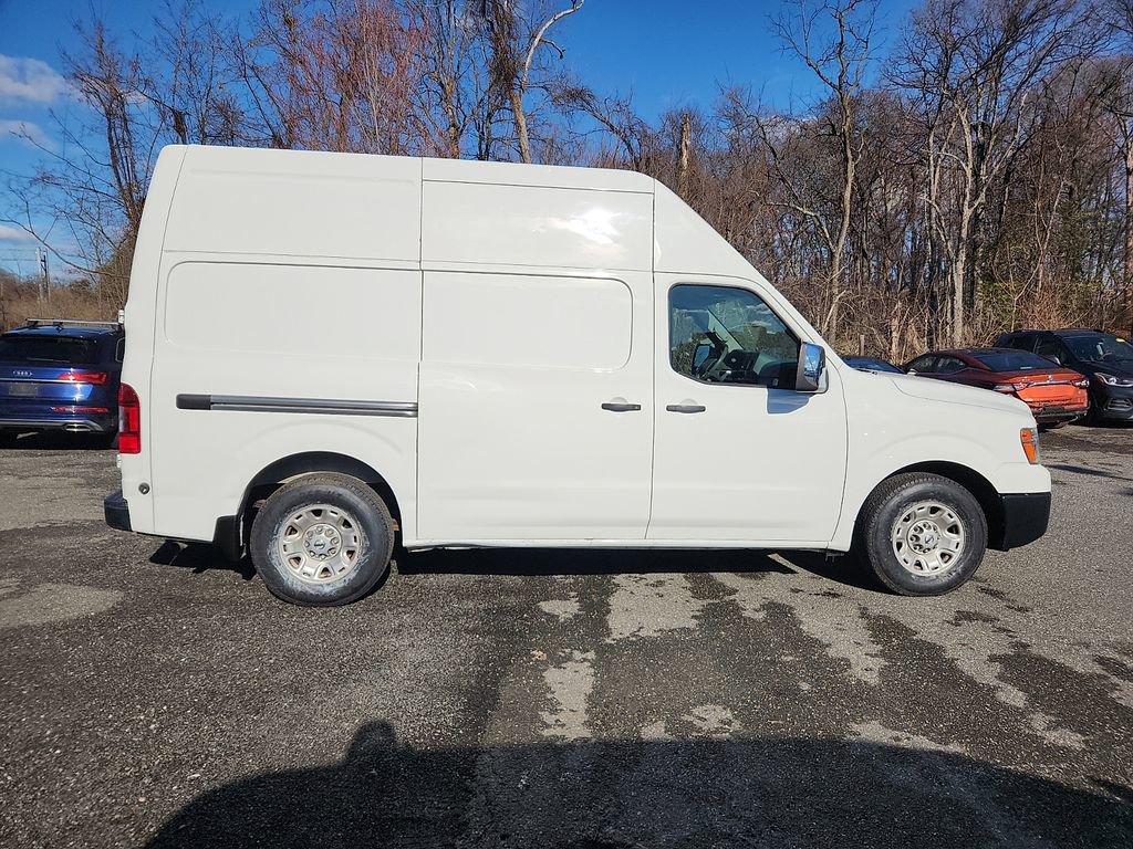 Used 2020 Nissan NV 3500 SV w/ Navigation Package image 7