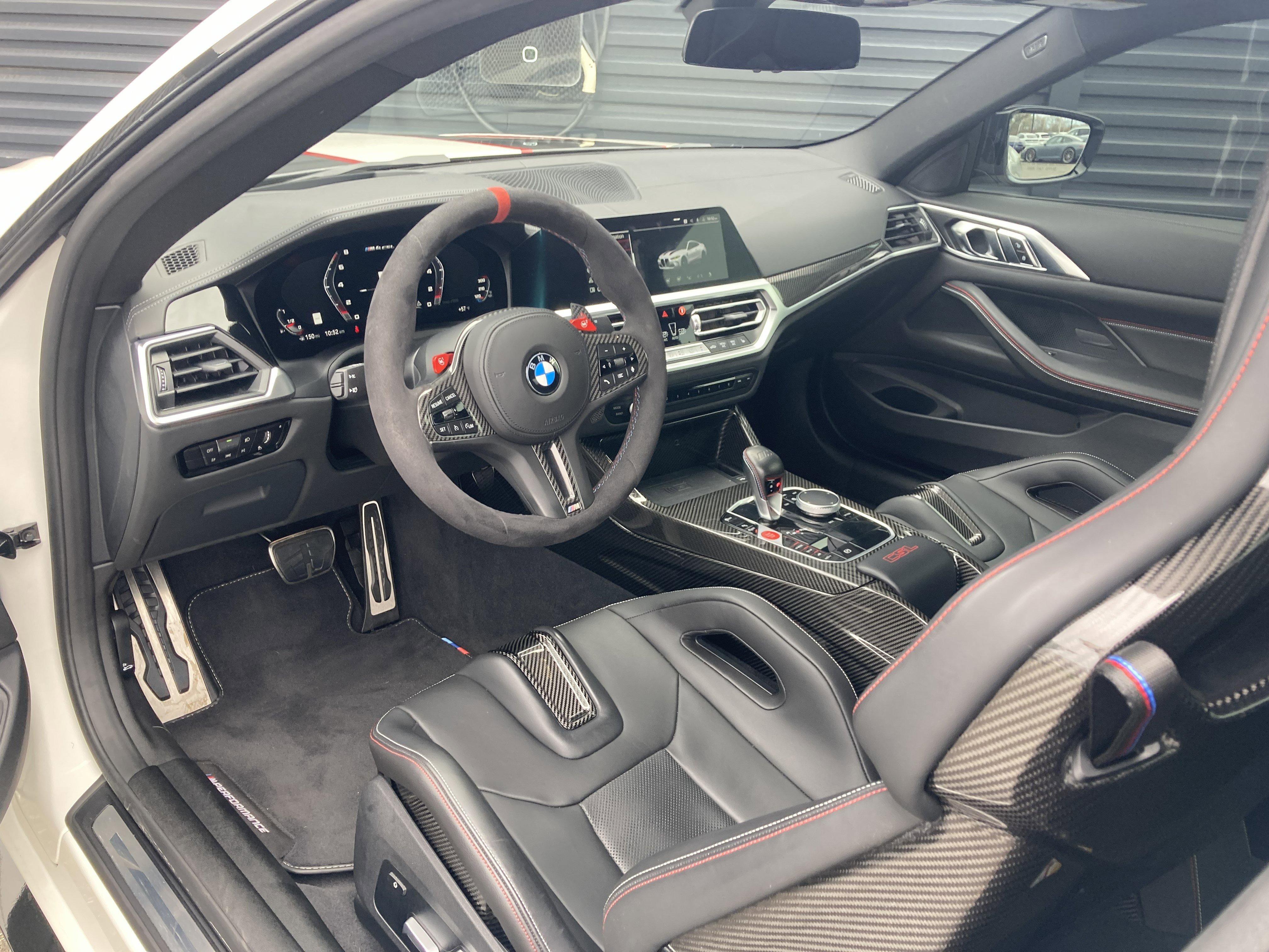 Used 2023 BMW M4 CSL RWD image 4