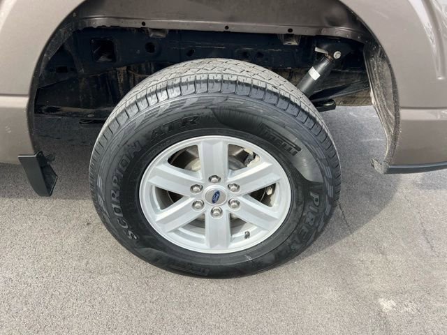 Used 2022 Ford F150 XLT w/ Equipment Group 301A Mid image 13