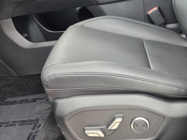 Certified 2026 Hyundai Santa Fe SEL FWD image 24