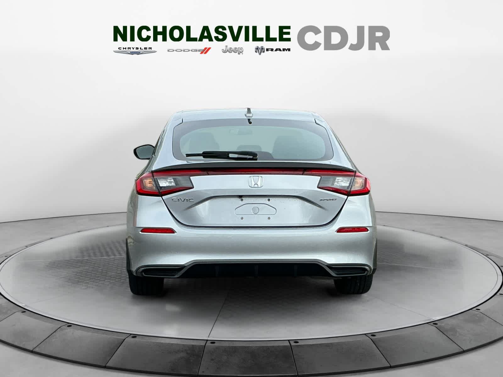 Used 2025 Honda Civic Sport image 4