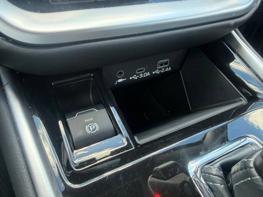 Used 2024 Subaru Legacy Premium w/ Popular Package #1 AWD/4WD image 27