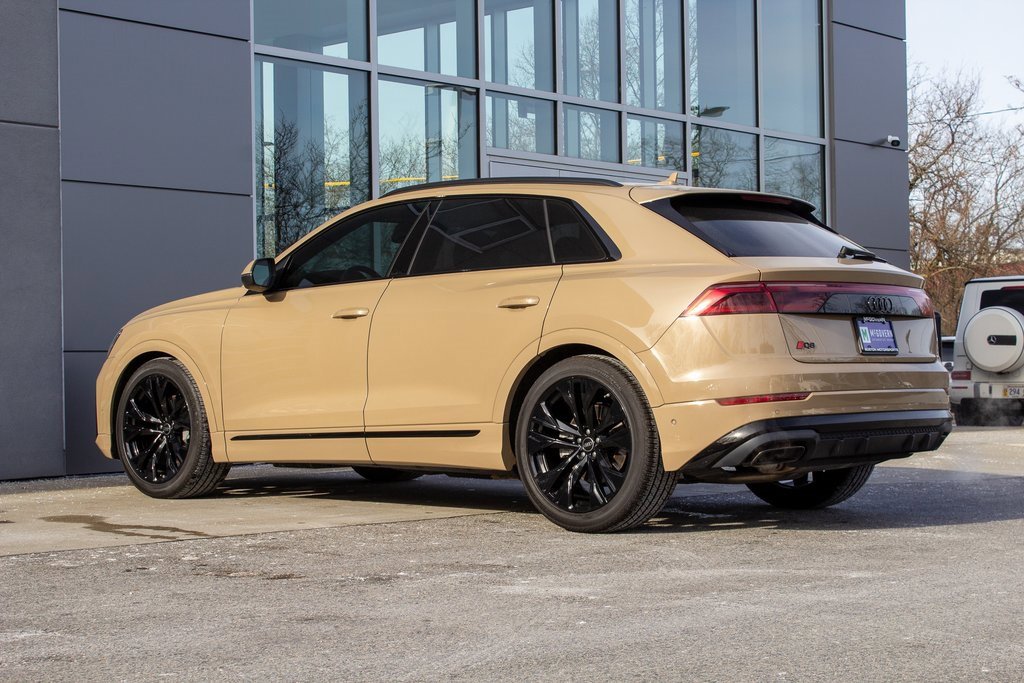 Used 2025 Audi Q8 Prestige image 8