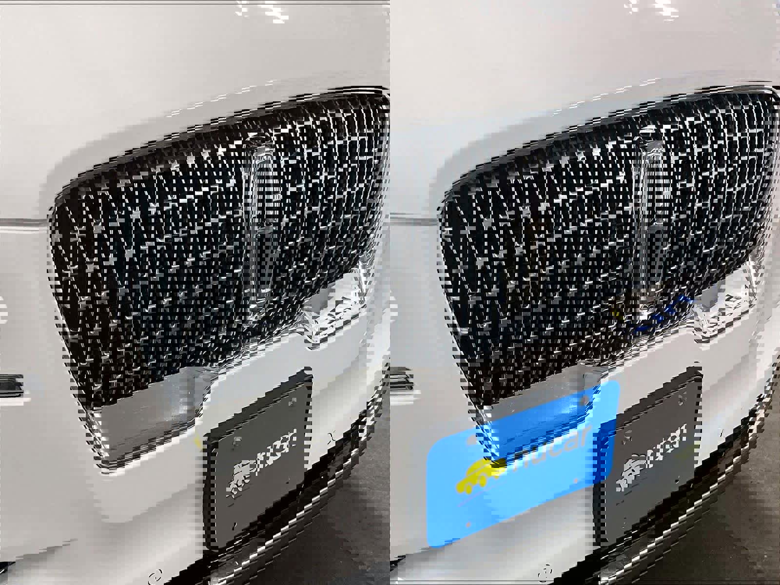 Used 2022 Lincoln Aviator Reserve w/ Elements Package Plus image 32