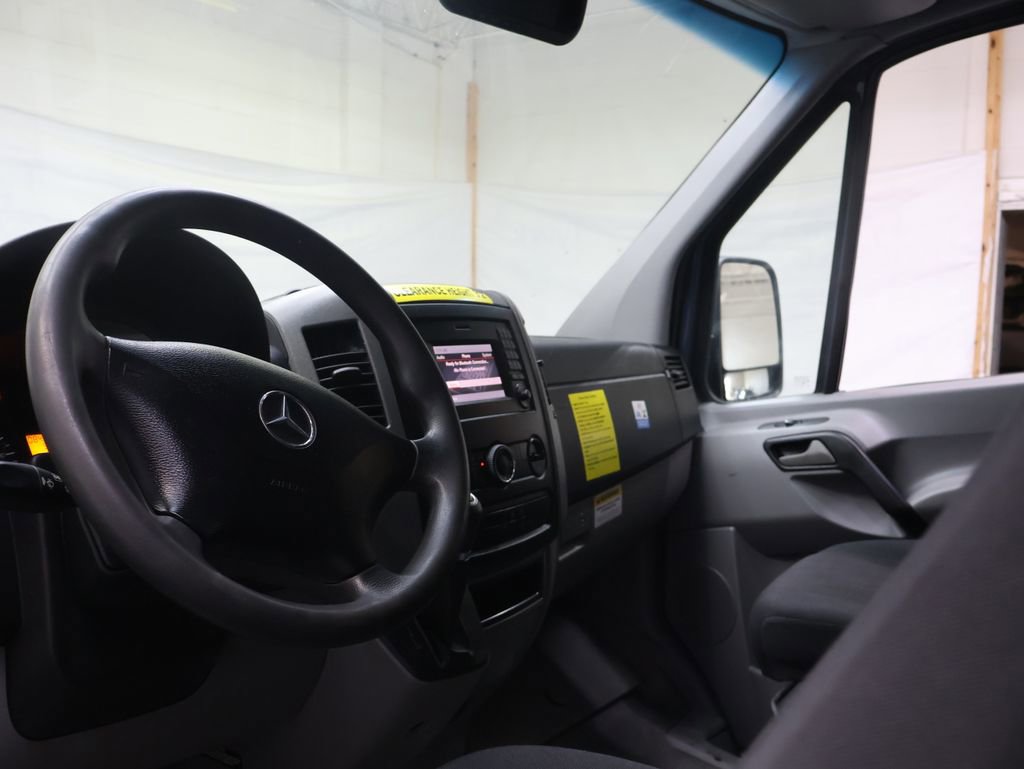 Used 2018 Mercedes-Benz Sprinter 2500 image 15