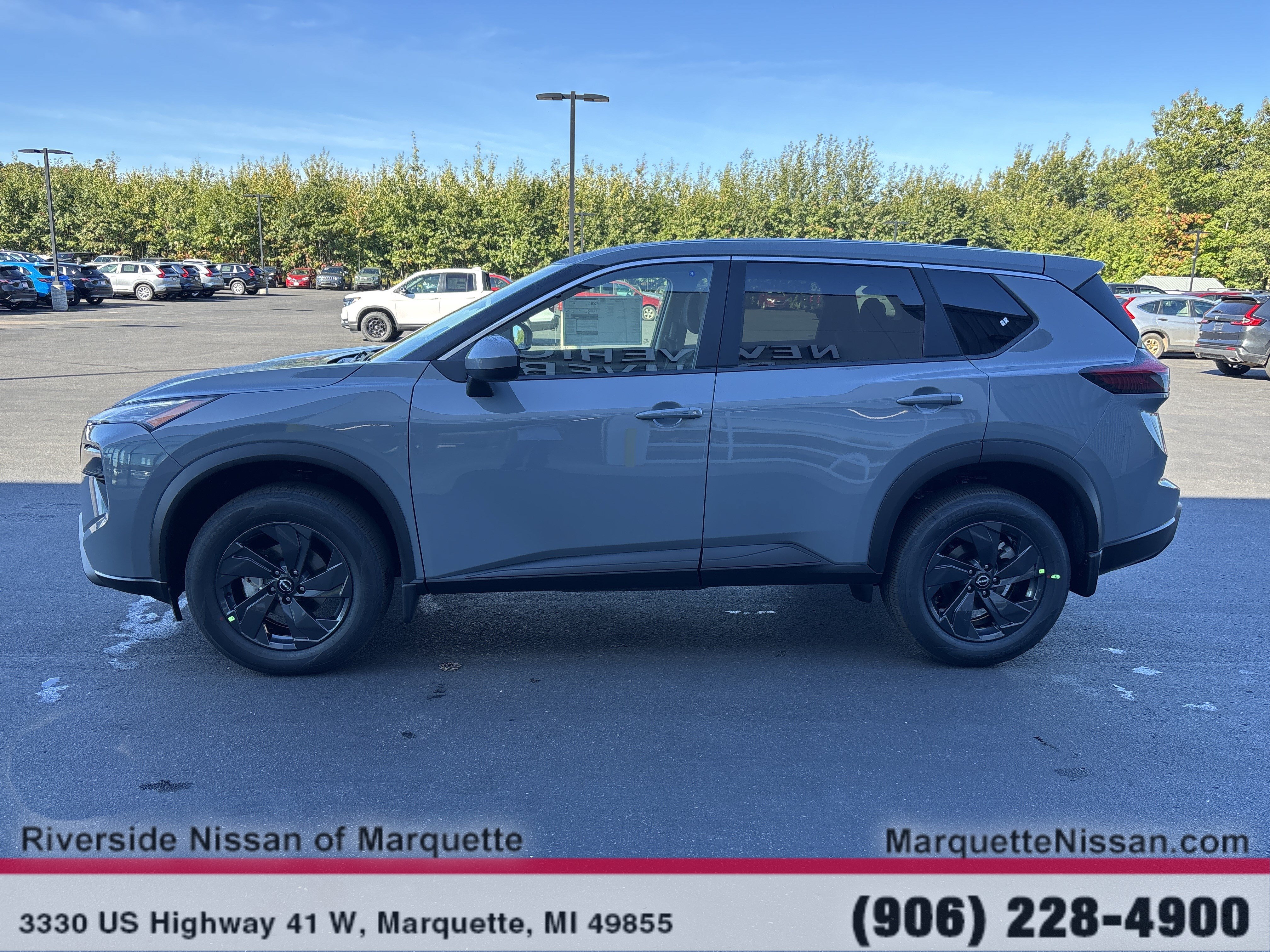New 2027 Nissan Rogue SV AWD/4WD image 4