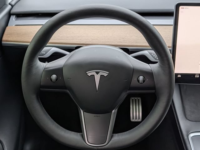 Used 2022 Tesla Model Y Performance AWD/4WD image 13
