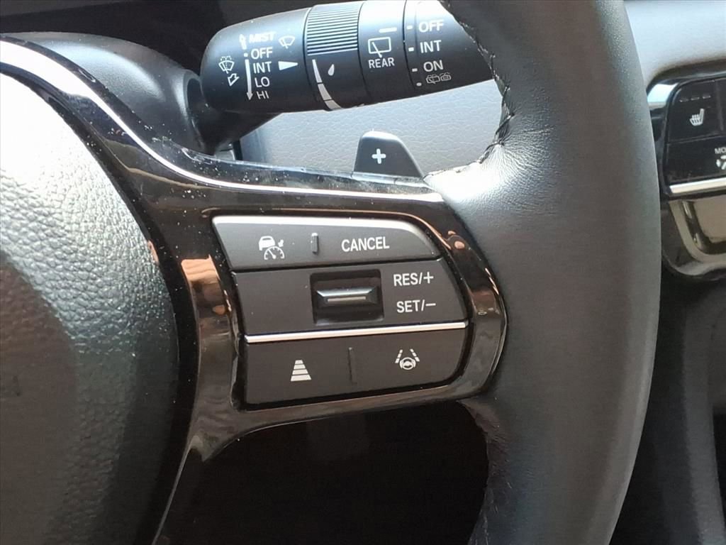 Used 2025 Honda Pilot EX-L image 13