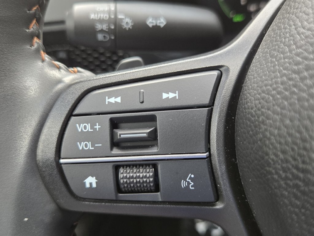 Certified 2025 Honda CR-V Sport-L image 26