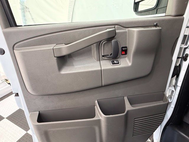 Used 2023 Chevrolet Express 3500 LS RWD image 12
