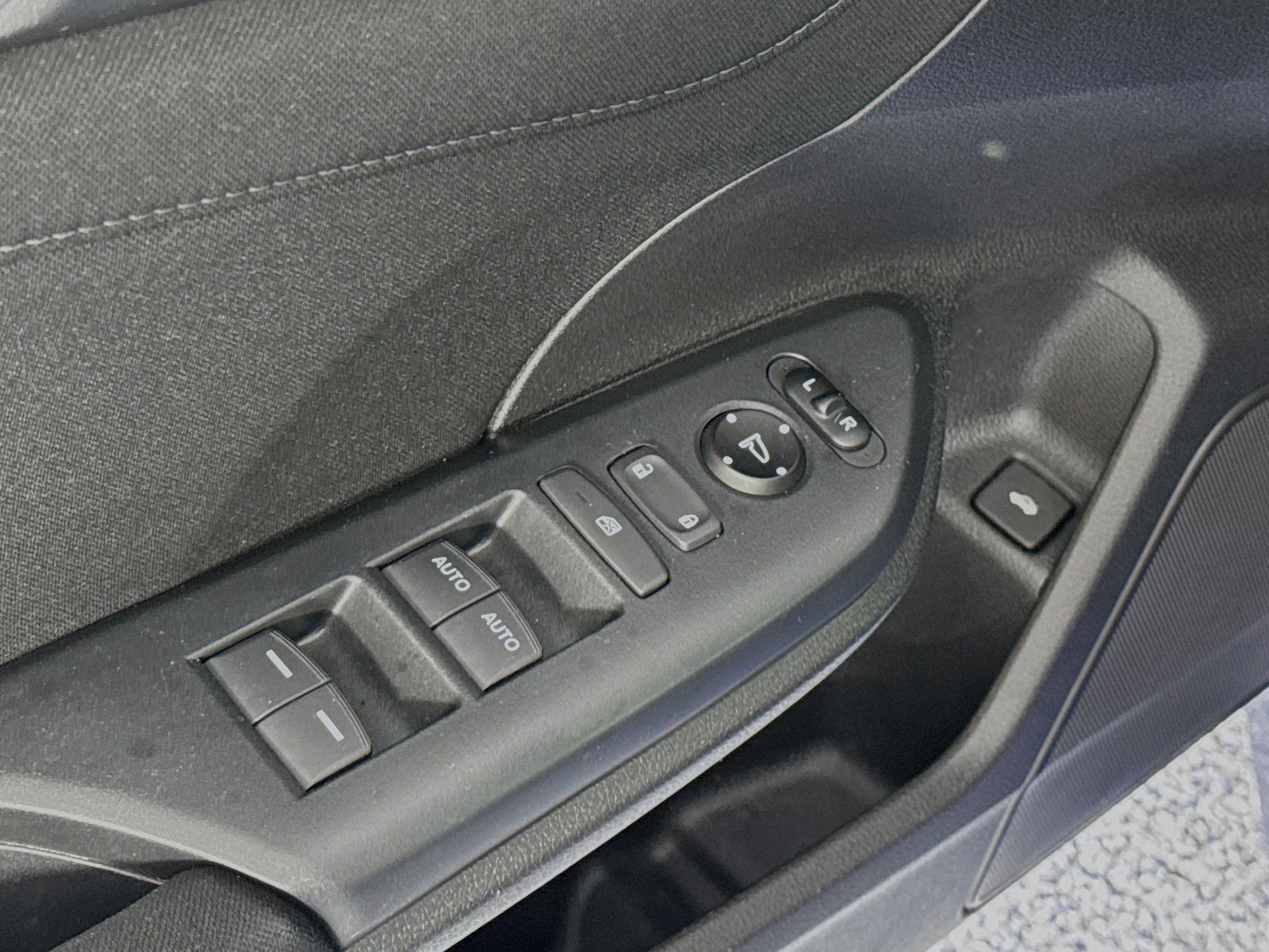 Used 2016 Honda Civic EX-T image 17