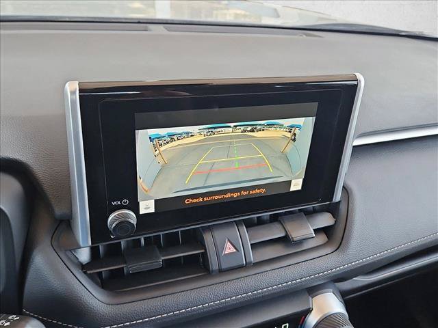 Used 2024 Toyota RAV4 LE AWD/4WD image 13