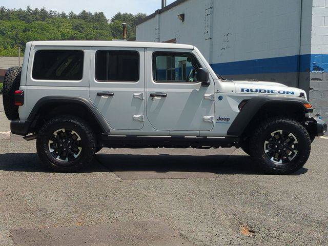 Certified 2025 Jeep Wrangler Unlimited Rubicon 4xe w/ Convenience Group AWD/4WD image 4