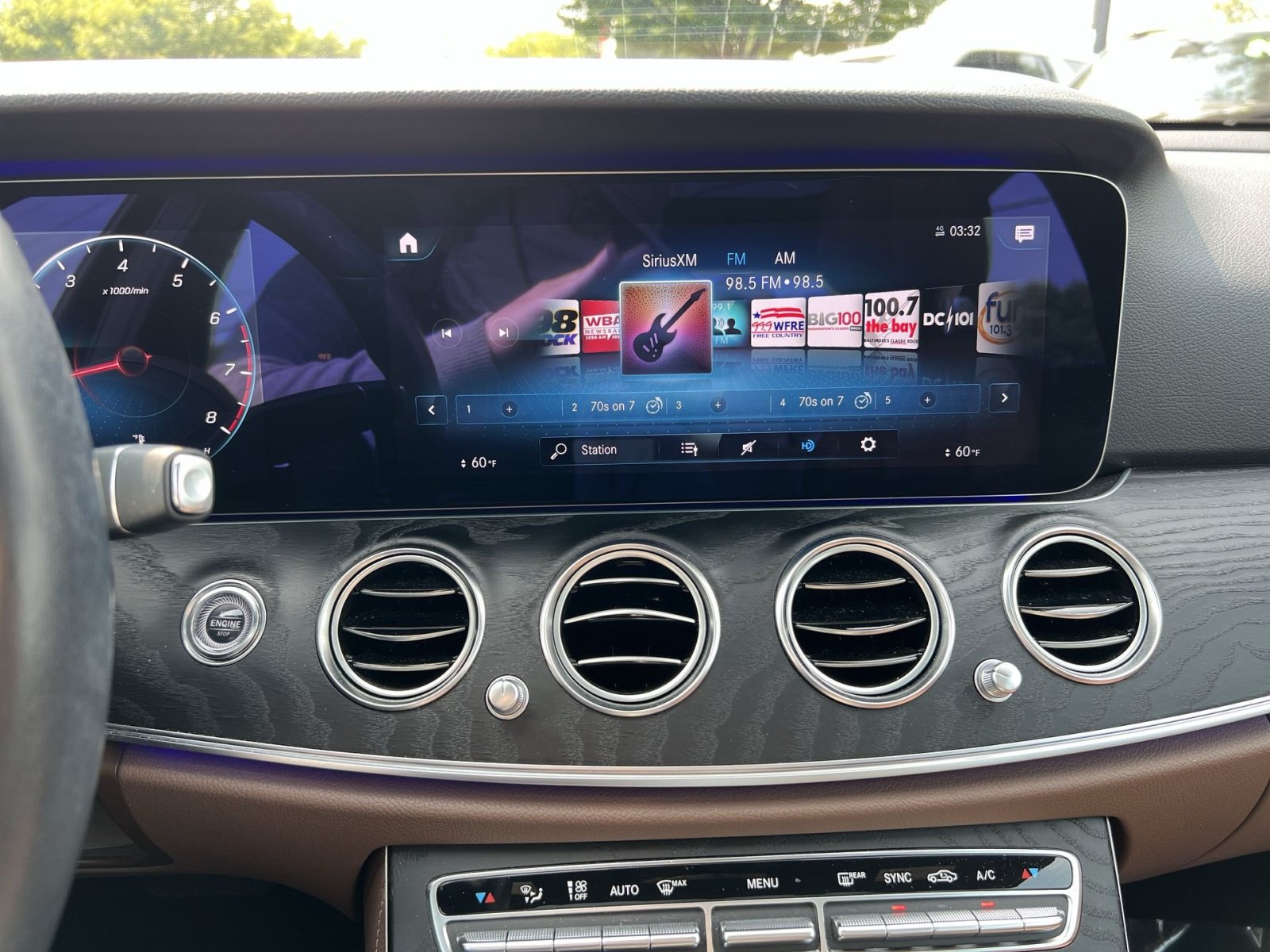 Used 2021 Mercedes-Benz E 350 4MATIC Sedan image 17