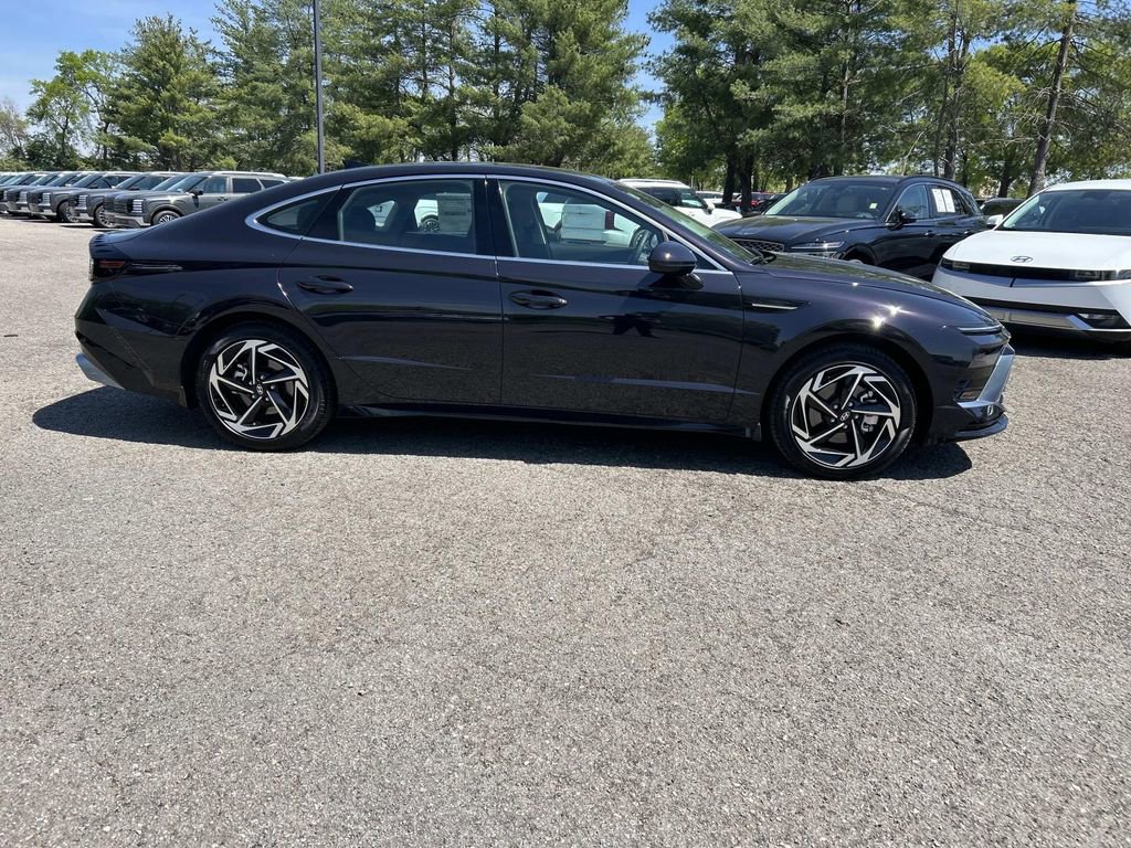 New 2026 Hyundai Sonata SEL image 8