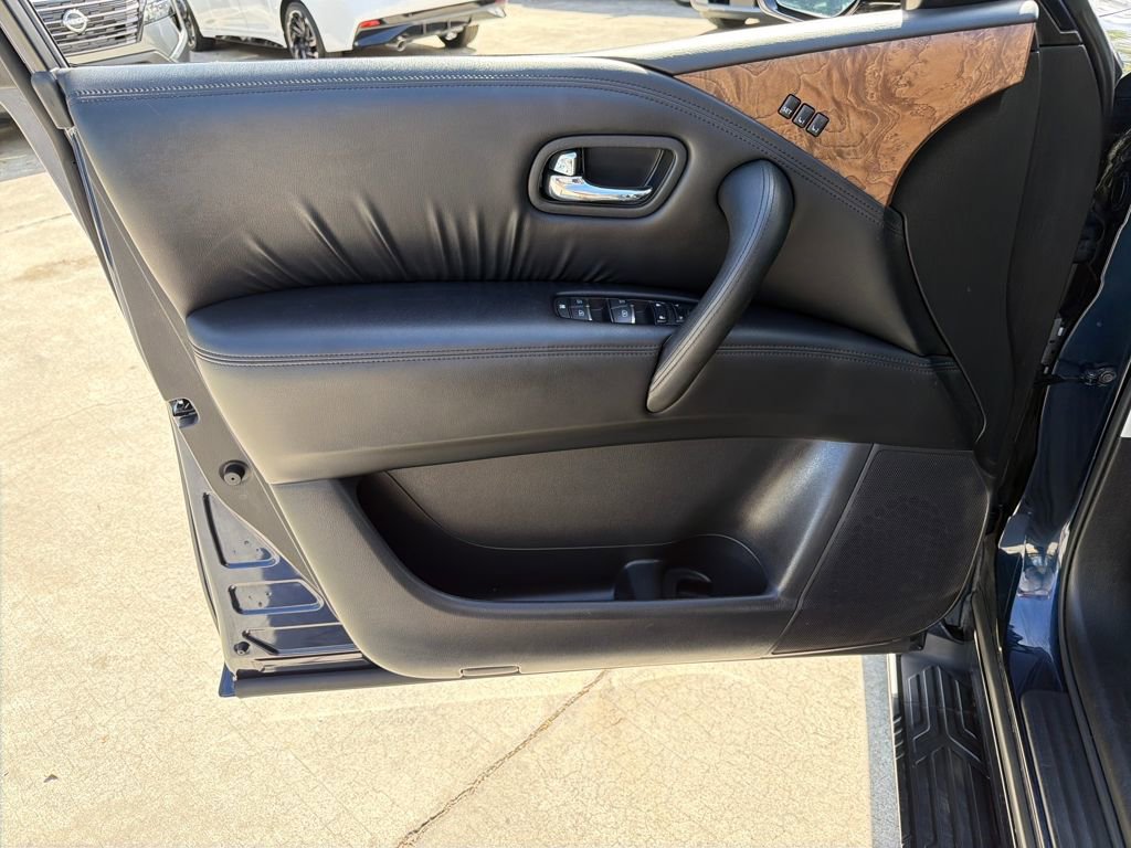 Certified 2022 Nissan Armada SL w/ Captain's Chairs Package image 17