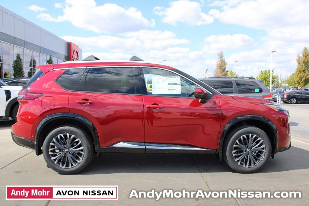 New 2026 Nissan Rogue Platinum image 3