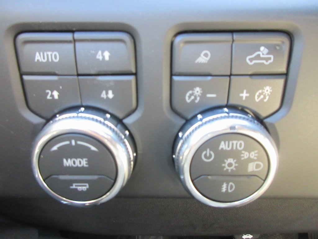 New 2026 GMC Sierra 1500 Denali w/ Denali Reserve Package image 18