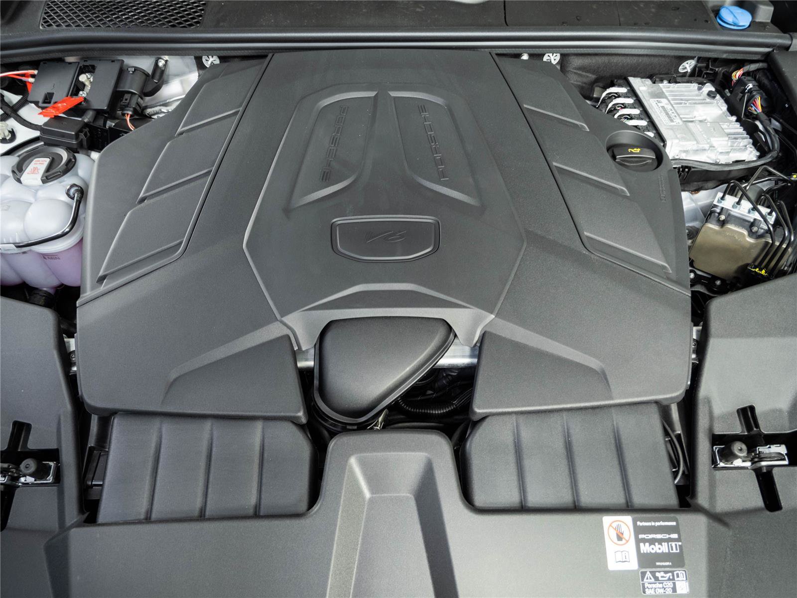 New 2026 Porsche Cayenne AWD/4WD image 35