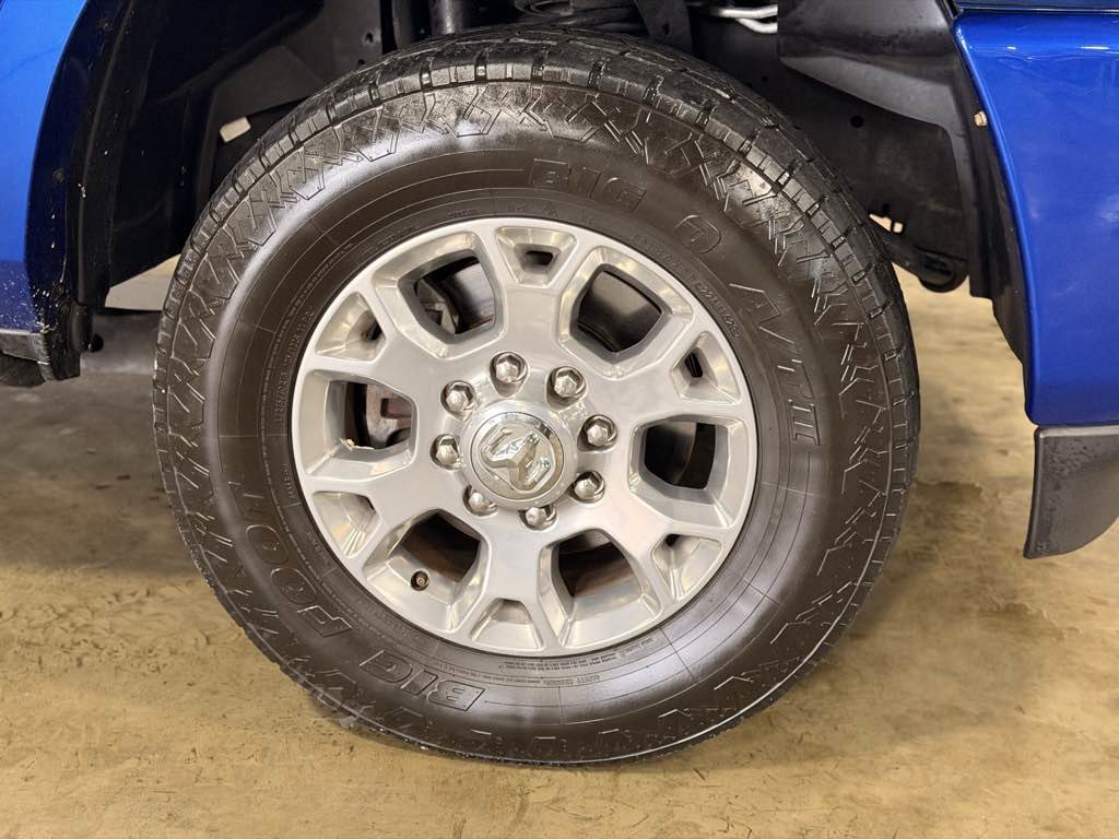 Used 2019 RAM 2500 Laramie image 34